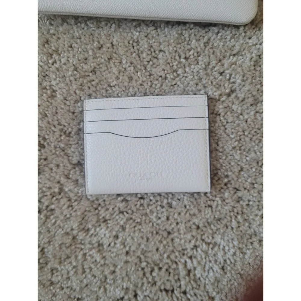 NWT Coach Authentic‎ Chalk LRG CRN ZP Wristlet & Wallet